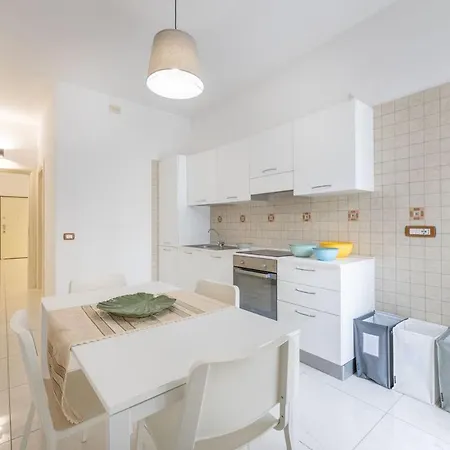 Holiday home Trilocale Corso Italia 22 Piano Terra Con Spazio Esterno Gallipoli