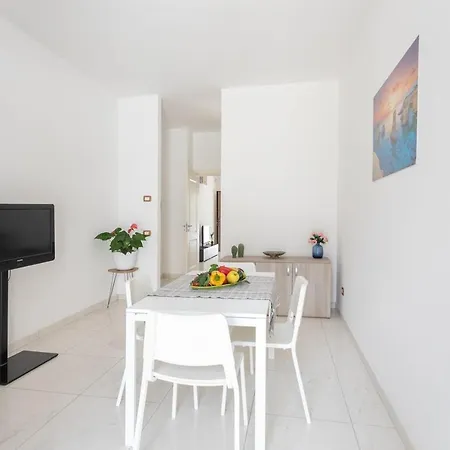 Trilocale Corso Italia 22 Piano Terra Con Spazio Esterno Holiday home Gallipoli