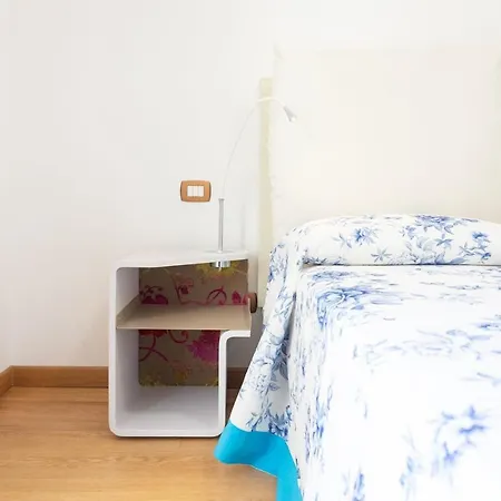 Holiday home Trilocale Corso Italia 22 Piano Terra Con Spazio Esterno