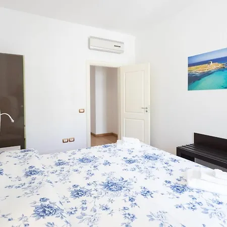 Holiday home Trilocale Corso Italia 22 Piano Terra Con Spazio Esterno Gallipoli
